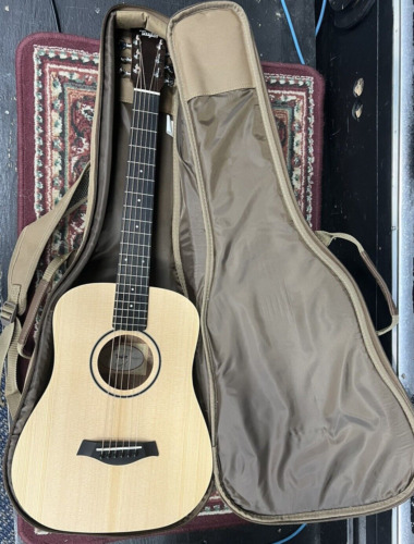 New ListingTaylor Baby Taylor Acoustic Guitar Natural