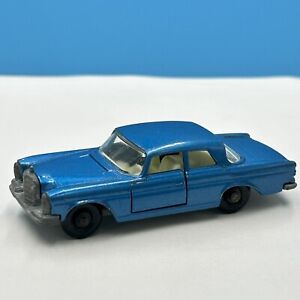 1968 Matchbox Lesney 46 C Vintage Blue Mercedes 300SE near mint