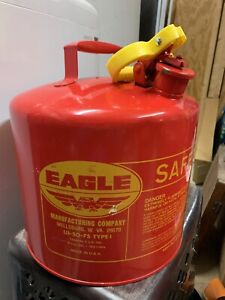 Eagle 5 Gallon Safety Gas Can, Eagle UI-50-S Type 1 Red Galvanized Steel EX COND