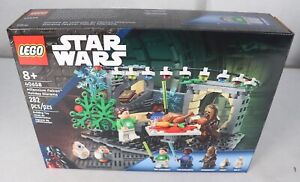 LEGO 40658 Star Wars Millennium Falcon Holiday Diorama 282pcs New