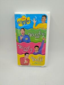 The Wiggles Wiggly Wiggly World VHS Video Tape 16 Kids Songs