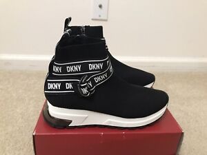 DKNY Miley Slip-on Womens Black Casual and Fashion Sneakers Shoes 7.5 (B,M)