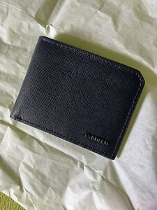 Unused Calvin Klein genuine leather bifold wallet with ID holder