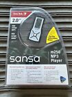 SanDisk Sansa M250 Digital Media Player FM Radio - Black/White