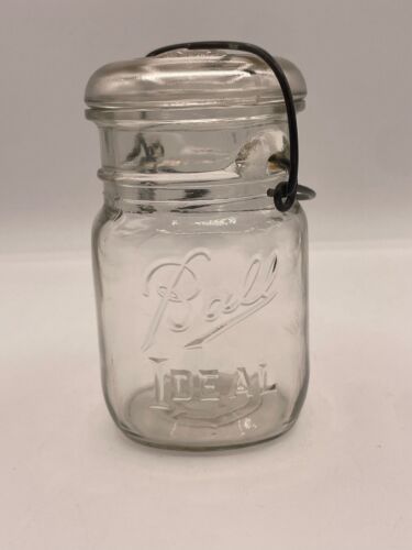 Ball Ideal Glass Jar With Wire Bail Pint Size