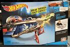 2014 HOT WHEELS CITY SPEEDWAY CRAZY CURVES RACE TRACK SEALED BOX