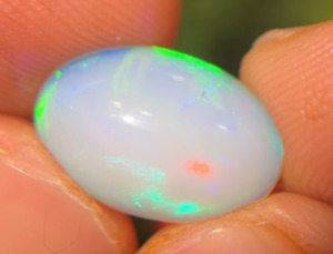 3.70 Cts Natural Ethiopian Opal Cabochon 14X9 MM AAA Grade Welo Opal Fire Opal
