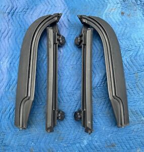 1997-2006 Wrangler TJ Soft top Door Surround Rails Frame with Knobs Pair Used (For: More than one vehicle)