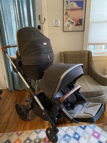 Silver Cross Wave charcoal 2019 Double Travel System Tandem Stroller. Very Nice!