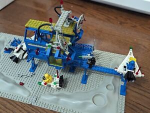 Rare, Vintage Space Lego: Inter-Galactic Command Base # 6971 - 99% Complete