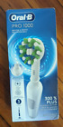 NIB Oral-B Pro 1000 ELECTRIC Rechargeable TOOTHBRUSH - WHITE