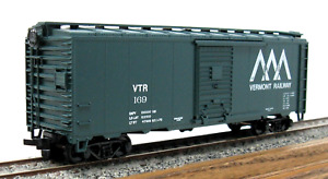 ATHEARN #1214 Vermont Railway VTR 40' Steel Box Car, C8
