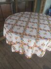 New ListingVintage Round Tablecloth With Yell9w And Red Apples