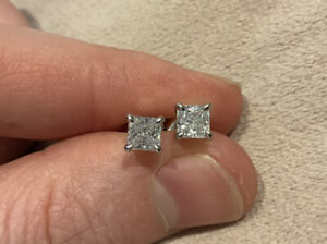 1.0 Carat Diamond Princess Cut Solitaire Stud Earrings Set In Platinum Plated
