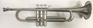 New ListingYAMAHA YTR-135  YTR135 Trumpet Silver Used vintage No case japan F/S