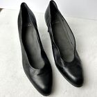 STUART WEITZMAN New York Black Leather Pumps  Size 9.5  Buttery Soft Leather
