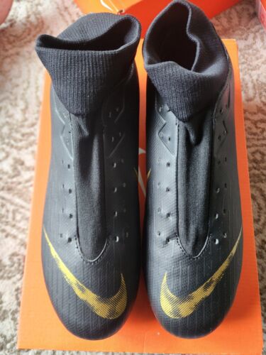 New ListingNike Mercurial Superfly 6 Size 8 Black Gold NO LACES Soccer Cleats
