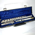 Gemeinhardt M2 Closed Hole Flute 1970s Case and Cleaning Rod Included