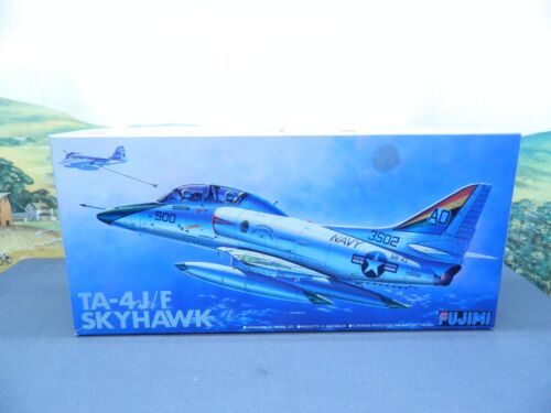 1/72 Kit Fujimi No. F-25 TA-4J/F SKYHAWK US NAVY / MARINES New in Open Box