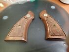 Factory Smith and Wesson K Frame Square Butt Grips No Screw