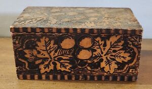 Vintage Carved Wood Trinket Jewelry Box Hinged Lid 4.5