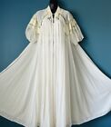 Vintage Eye-Ful Ivory Nylon Lace Chiffon Peignoir Nightgown Robe Set Sz S 1950’s