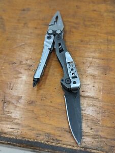 SOG FLASH MT - SILVER + BLACK Multi Tool Pliers Knife Hiking Outdoor Camping