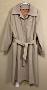Vintage Weather Watcher Women’s 16 Long Trench Coat Removable Lining Belt Tan