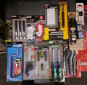 Lot of 14 hardware tools and gadgets Screwdrivers, Straps, Rope & More. All NEW