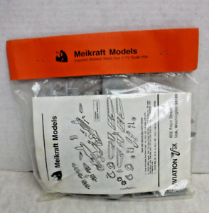 Meikraft Models Vought SB2U Vindicator 1/72 Scale Model Kit 110823AST5-A