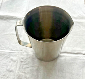 Vollroth stainless steel pitcher 1 qt ( 32 OZ ) medical surgical pitcher 18.8