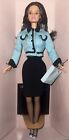 Vintage Hispanic Latina Representative Avon Sales Barbie Doll Mattel 22204 New💄