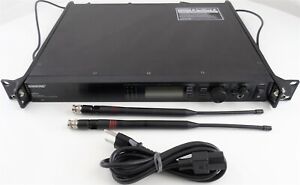 Shure UR4S+ J5 578 - 638 MHz Single Channel UHF Receiver with Antennas (C) Used