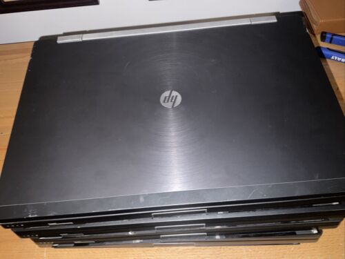 Hp Elitebook 8560w As Is For Parts Lot Of 4 (C) Laptop Pc Workstation i7