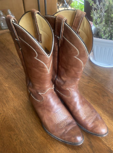 TONY LAMA Brown Leather Cowboy Boots Size 12 D Style 5340 Great condition.