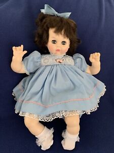 Madame Alexander 1977 Vintage 18” Pussy Cat Crier Baby Doll -  Box - New Crier