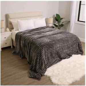 Life Comfort Family Blanket ~ GRAY BOUTIQUE Life Comfort