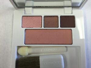 LuLu DK Clinique All About Shadow 16 Day into Date Strawberry Fudge Pink Blush#1