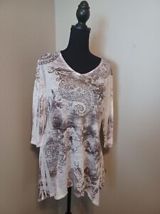 New ListingWomen's Jess & Jane Embellished Print 3/4 Long Sleeve Top Shirt Size Medium