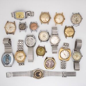 Lot of 17 Men's Vintage Mechanical Wristwatches & Electronic Wristwatches