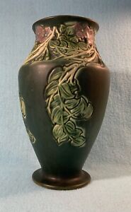 New ListingRoseville Rosecraft - Panel Green 1920 Vintage Art Pottery Vase #297-10