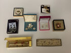 VINTAGE LOT OF COSTUME JEWELRY WITH ORIGINAL BOXES. VINTAGE JEWELRY.