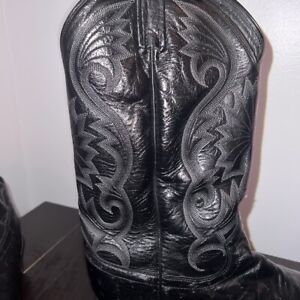 mens used cowboy boots size 12
