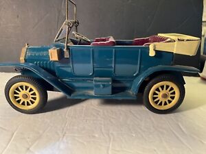 Vintage 1960’s 1908 Ford Model T - Yonezawa Toy Co. Japan Toy Tin Friction Car