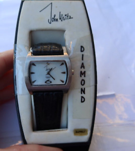 NICE John Weitz Watch Men's Wristwatch 73031 Diamond Silver Tone & Box Couture
