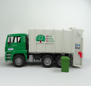 Bruder Rear Loading Recycling Trash Garbage Truck Green Cab Made In Germany Can
