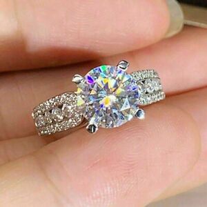 3 CTW Round Cut Moissanite Solitaire Women Engagement Ring 14K White Gold Plated