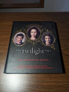 The Twilight Saga Ser.: The Twilight Saga: the Complete Film Archive : Memories,