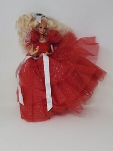 1988 Happy Holidays Barbie 1st Special Edition Mattel Doll