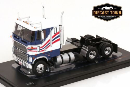 1:43 IXO 1976 Ford CL 9000 Blue/White/Red Towing Truck Cab TR177.22